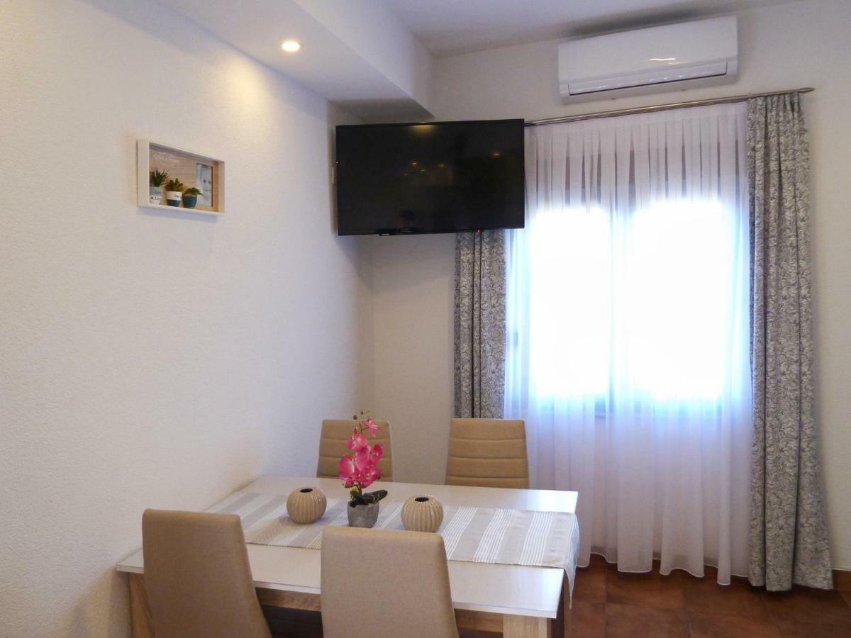 Apartment Petra I Nikola Selište Drežničko Exterior foto